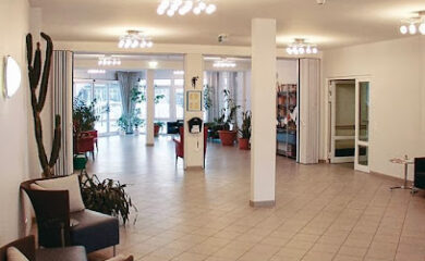 Seniorenresidenz zur Krögerskoppel 3 Pflegeheim Haus Seeblick Pflegeheim Mölln GmbH